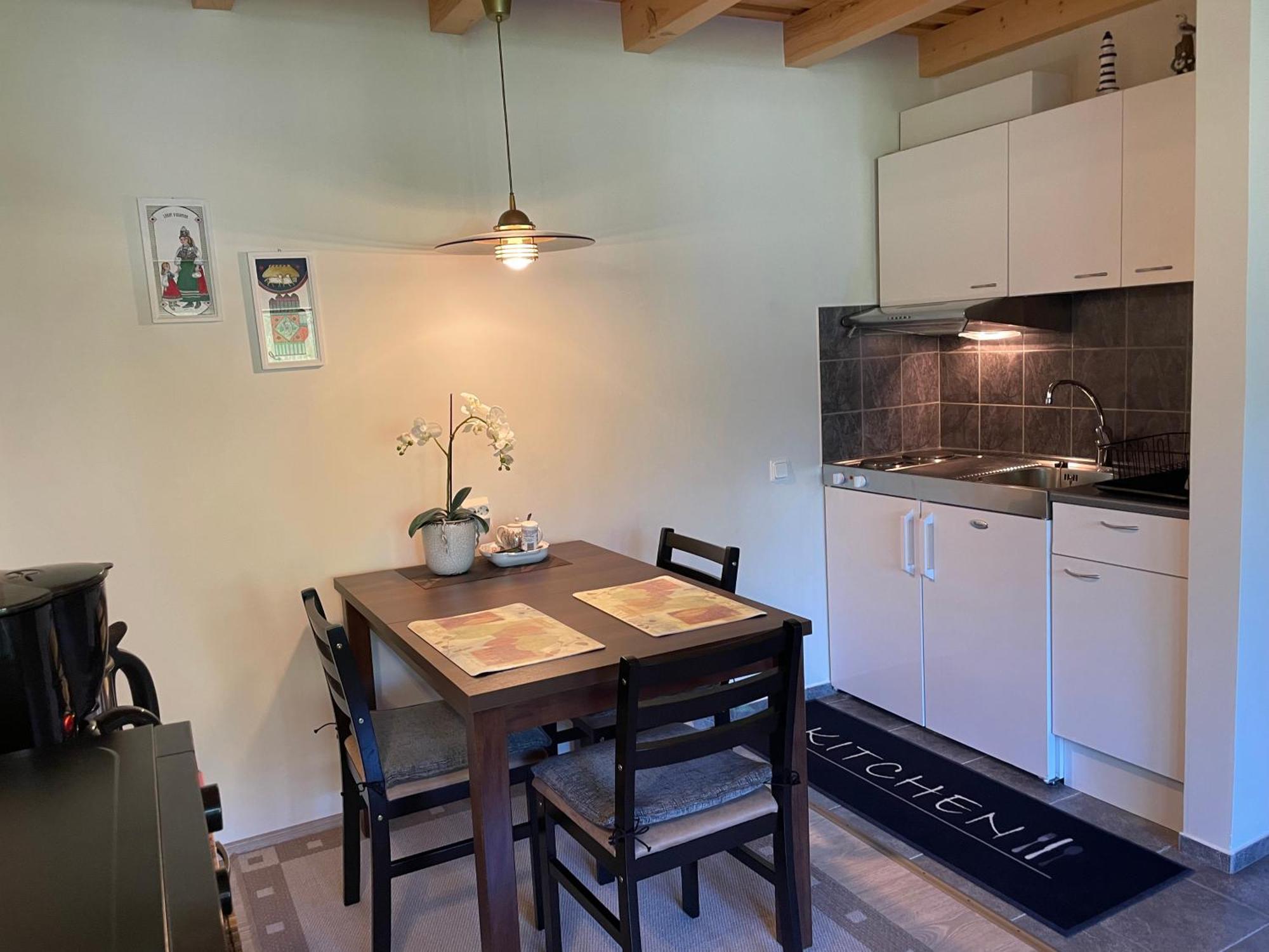 Kaesmu Merekalda Apartments - Adults Only Room photo
